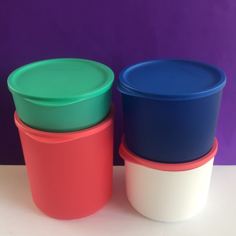 Tupperware Round Container Set of 4 Ideal for Refrigerator & microwave